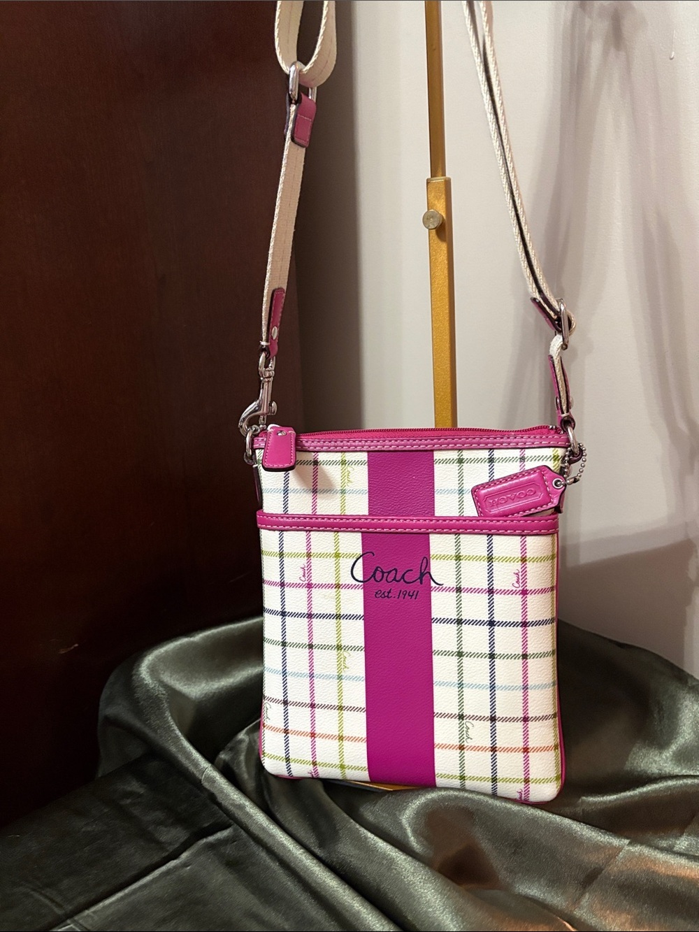 Coach Heritage Tattersall Swingpack crossbody pink and cream plaid design